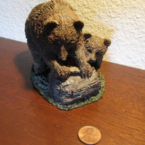 Set number 3 of Seven Miniature Bear Figurines - Picture 4 of 16
